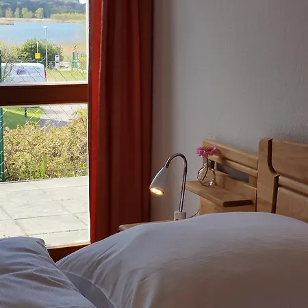 Granitzblick 3 Mit Wintergarten Und Seeblick * Seedorf (Rugen)